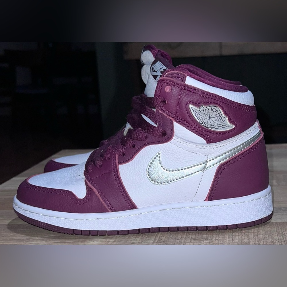 Jordan 1 Retro High OG Bordeaux (GS) In Youth Size 4 No Box